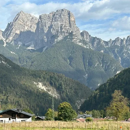 Sulle Dolomiti A Casa Della Scrittrice *