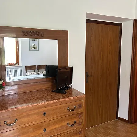 Sulle Dolomiti A Casa Della Scrittrice * فورنو دي زولدو