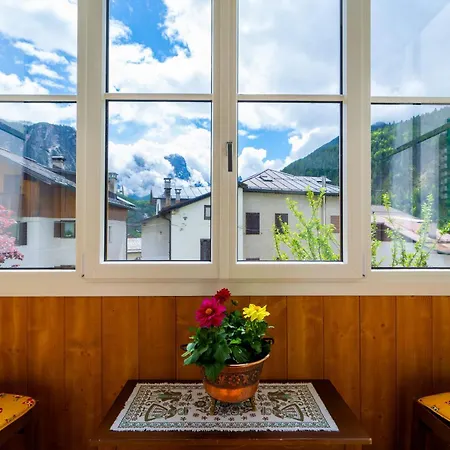 Sulle Dolomiti A Casa Della Scrittrice Appartement
