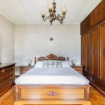 Sulle Dolomiti A Casa Della Scrittrice